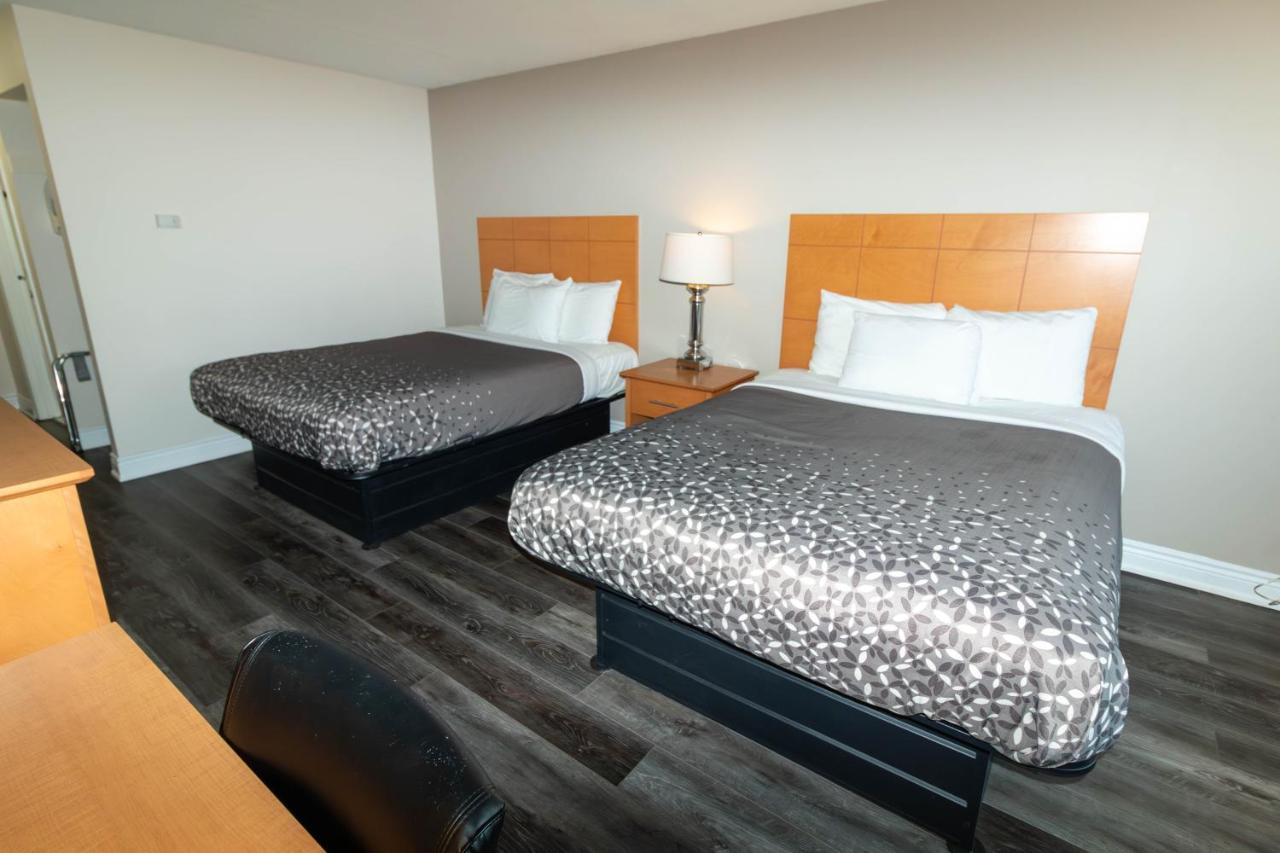 Angus Borden Inn And Suites מראה חיצוני תמונה